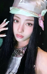 EASY yzy 簽售卡 1.0簽售