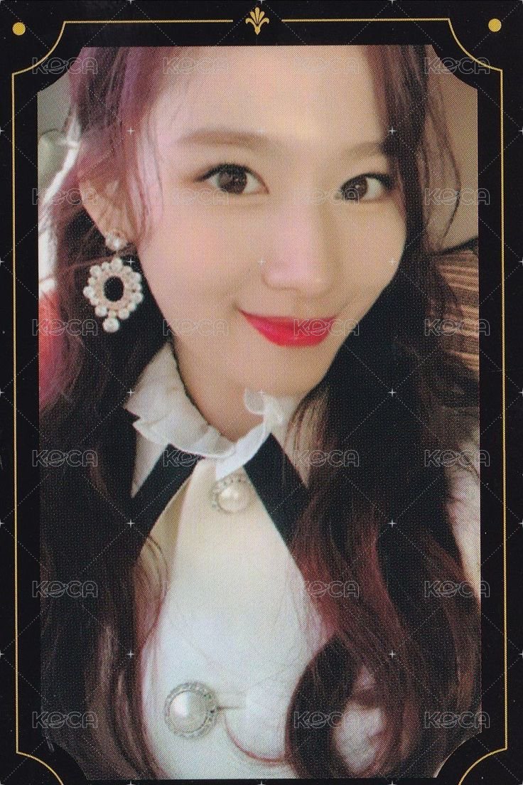 The year of yes 專輯卡  正面