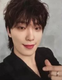 正五 yzy 上海中簽卡 簽售卡 