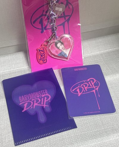 🦷賢❤️DRIP愛心壓克力鑰匙圈吊飾小卡組