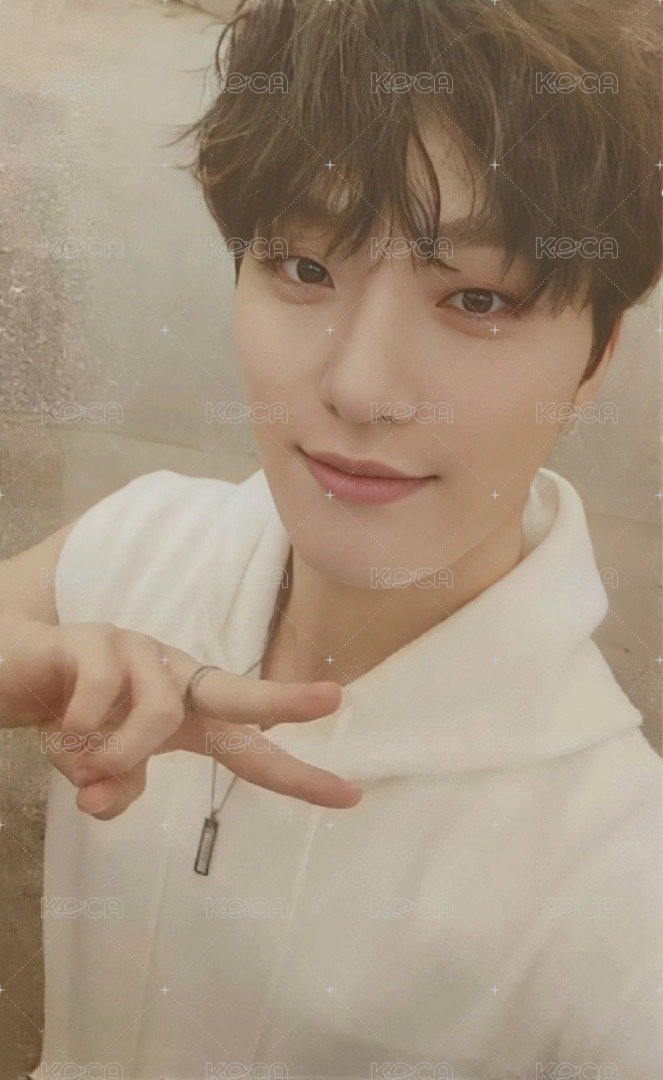 正四後續 yzy A 簽售卡  正面