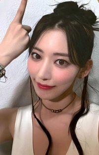 UNFORGIVEN yzy 2.0 簽售卡 中文卡背