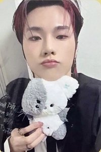 <Beautiful Mind>World Tour 滿額卡 線上