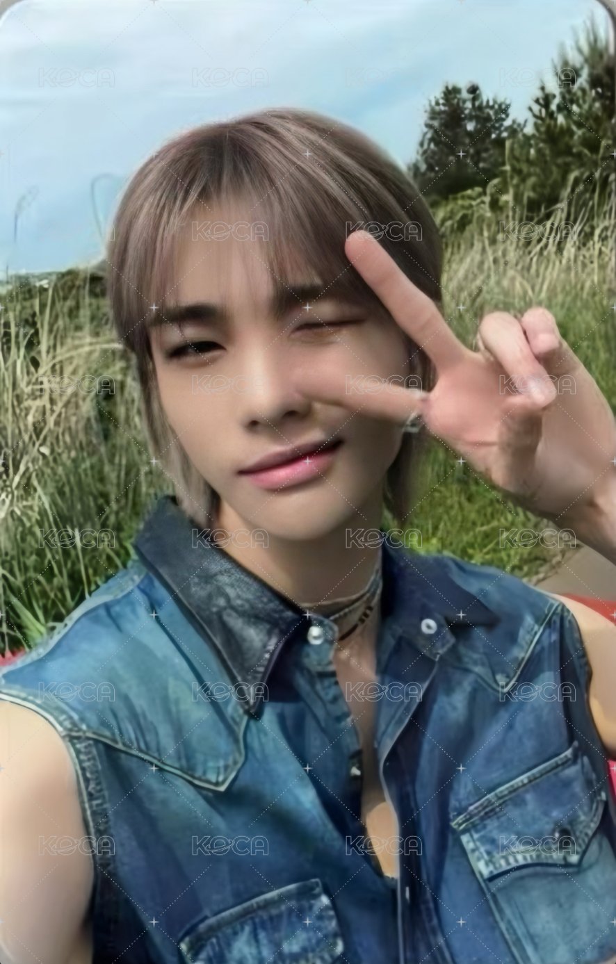 Stay in STAY jyp 特典卡 預售禮 正面