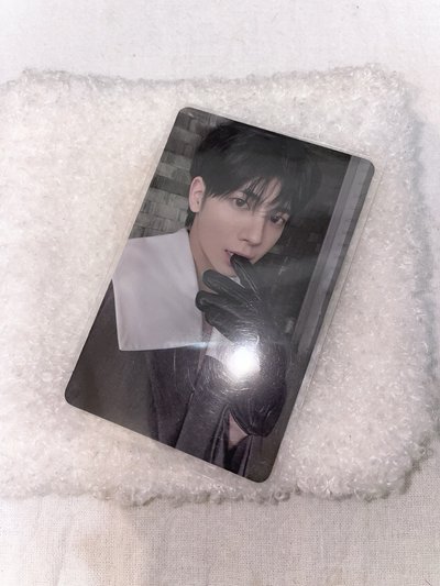 迷七 專輯卡 Knight版 𝙏𝘼𝙀𝙃𝙔𝙐𝙉