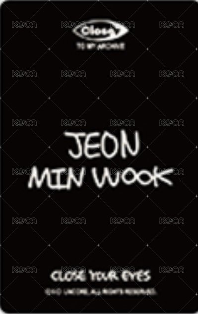 CLOSER TO MY ARCHIVE 眼睛吊飾卡 周邊卡  背面