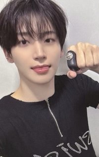 DtC km 幸運卡 吐舌 PUNCH