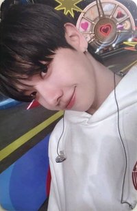 HOW? YT m2a 回歸秀 直播卡 單封版