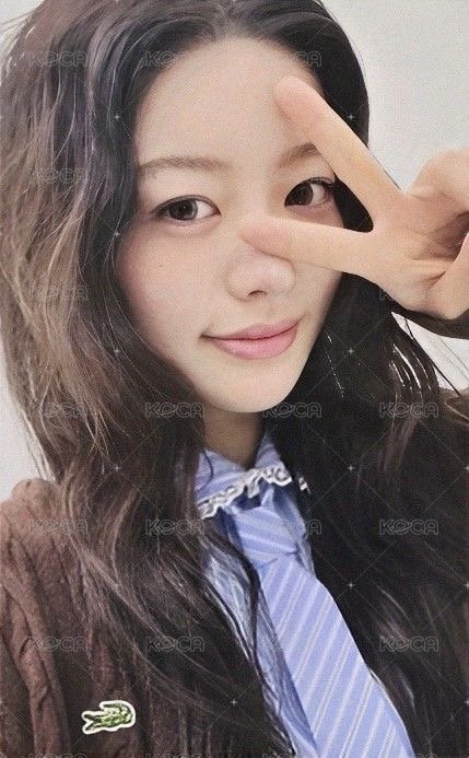 bomb 專輯卡 GLLIT A ver. 正面