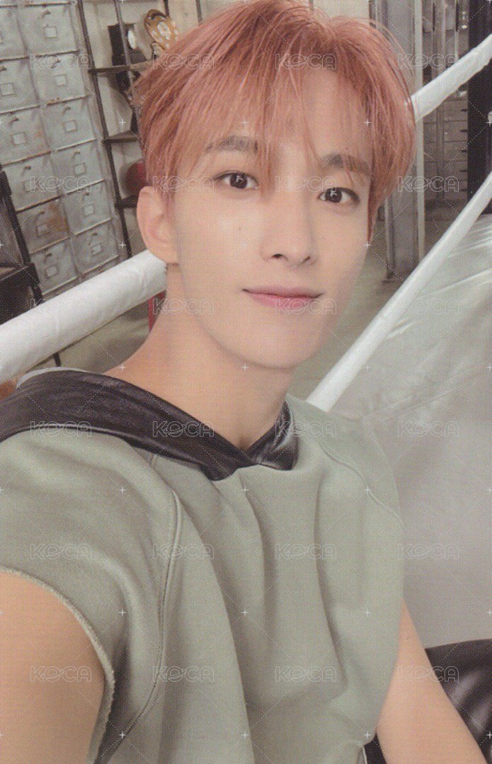 MINI10 專輯卡 ｜FIGHT FOR MY LIFE ver. 正面