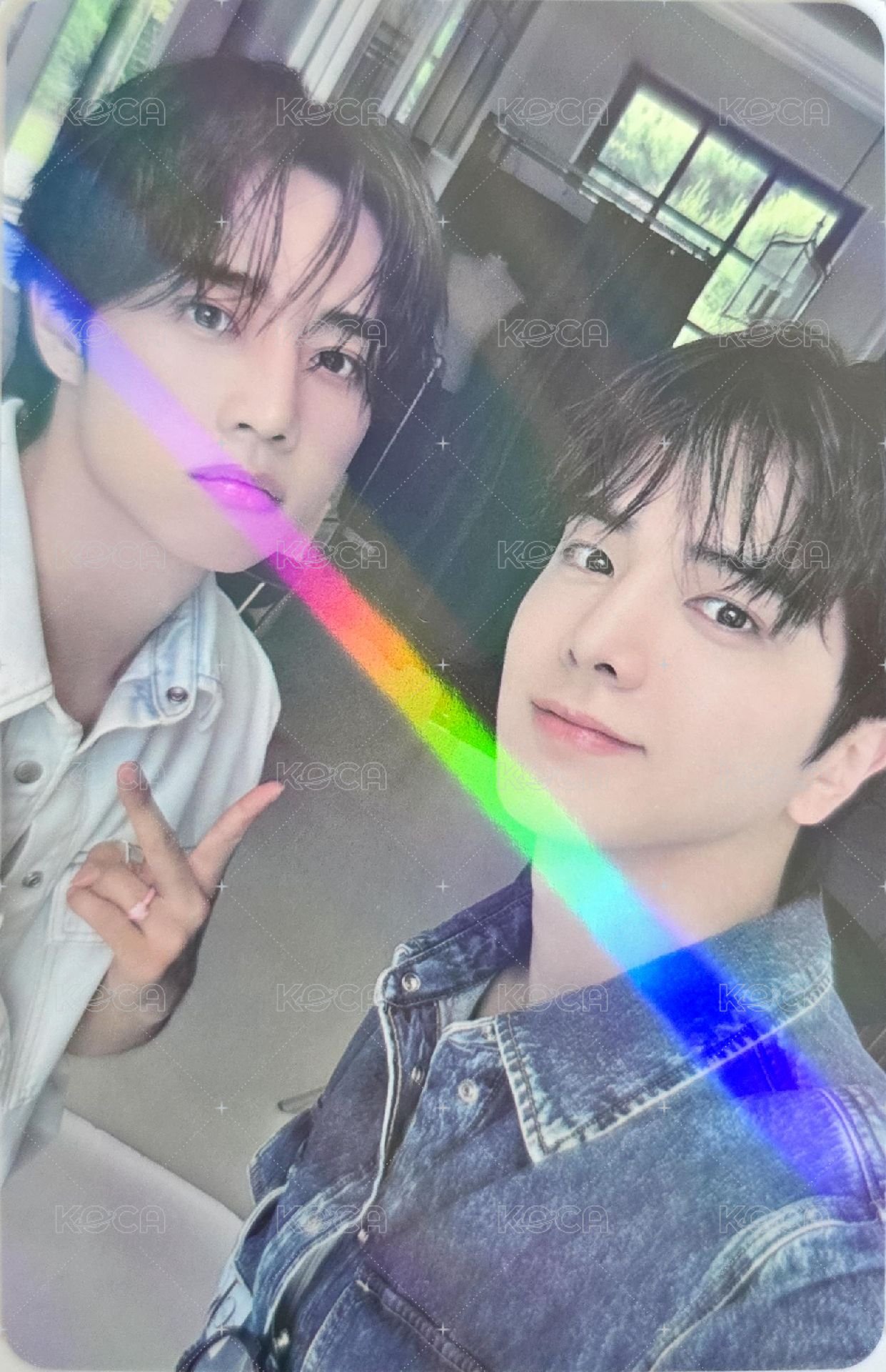 雜誌卡 伊周 正面