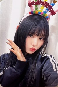 Glow Up wm 8.0 簽售卡 