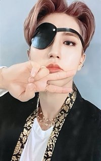 NOEASY yzy 1.0 簽售卡 