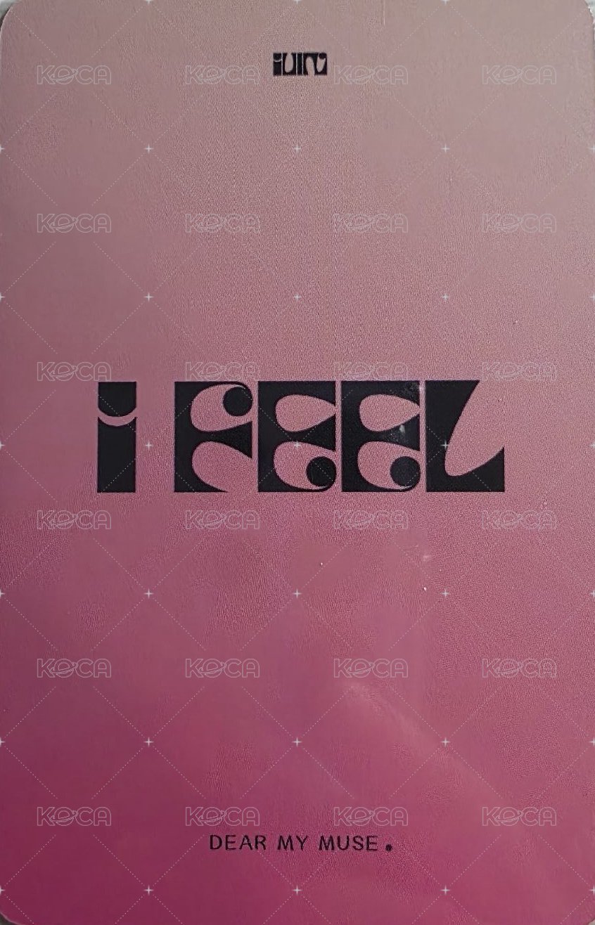 I feel dmm 1.0 特典卡 A ver.預售 背面