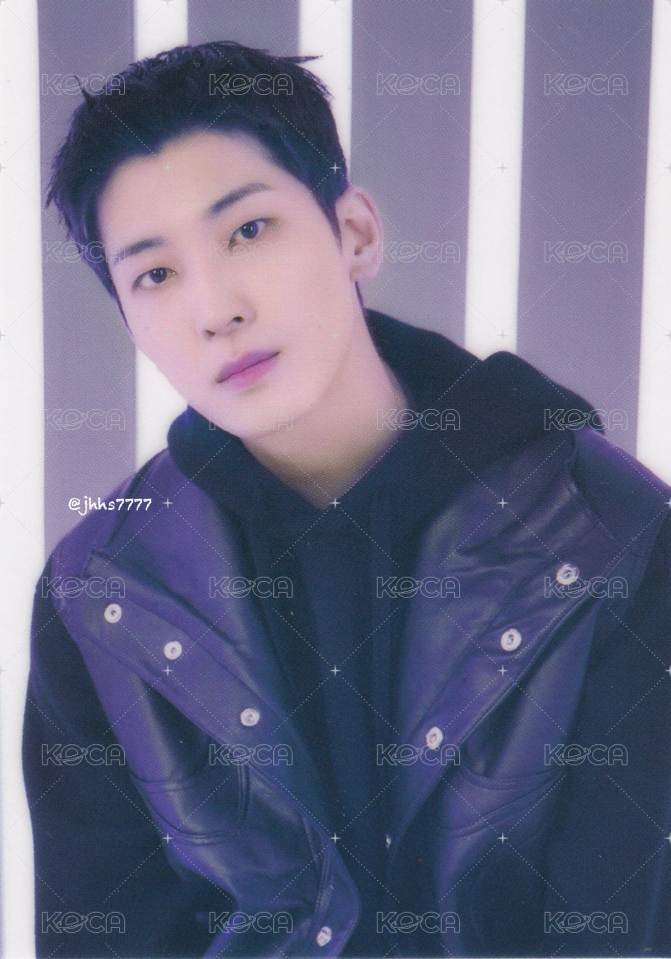 FOLLOW 隨機卡 ｜日巡卡包 正面