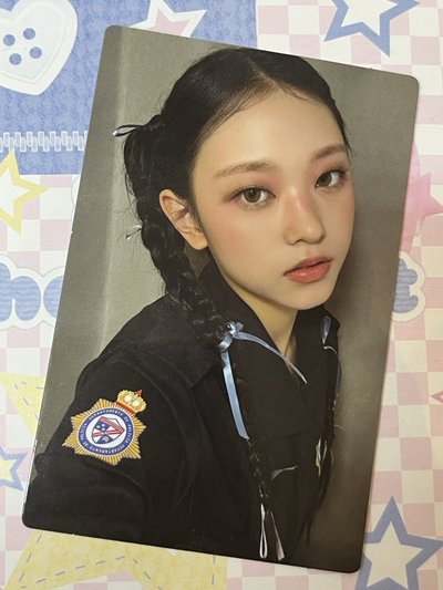 Newjeans Haerin 快閃 警察貓
