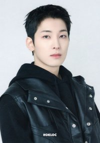 FOLLOW 周邊卡 日巡外套卡