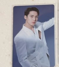 ✅白色奎