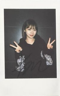 CRAZY yzy 抽選卡 中簽拍立得