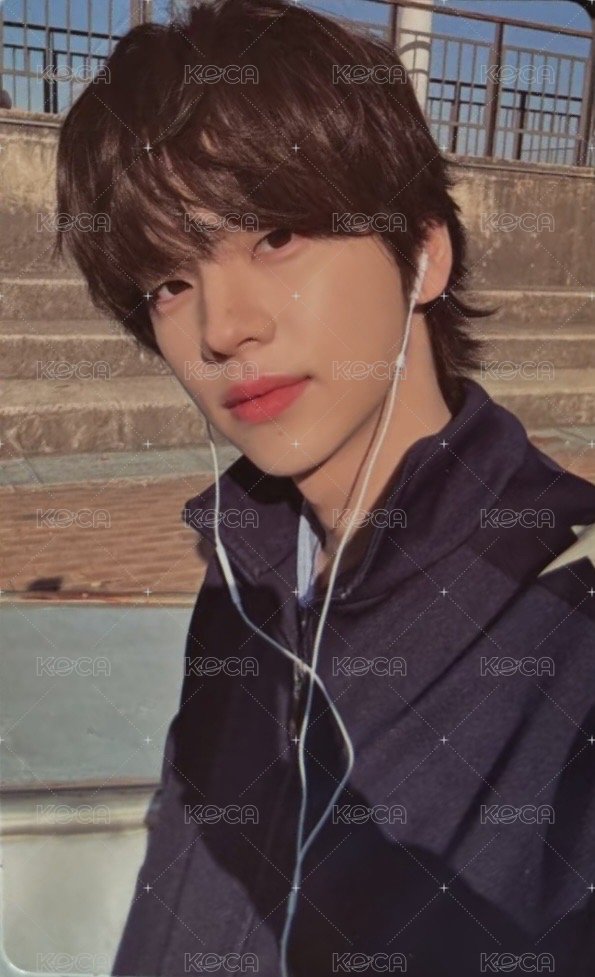 TRY WITH US 專輯卡 Try ver 正面