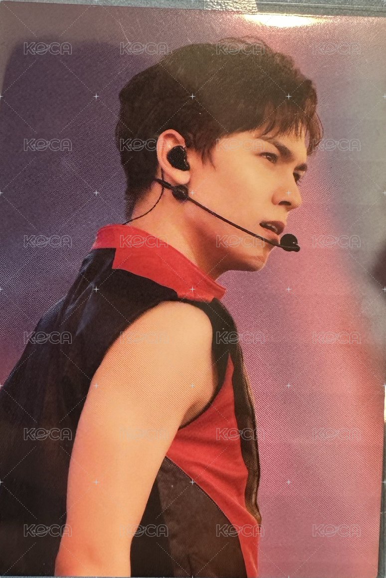 FOLLOWFELLOW 隨機卡  正面