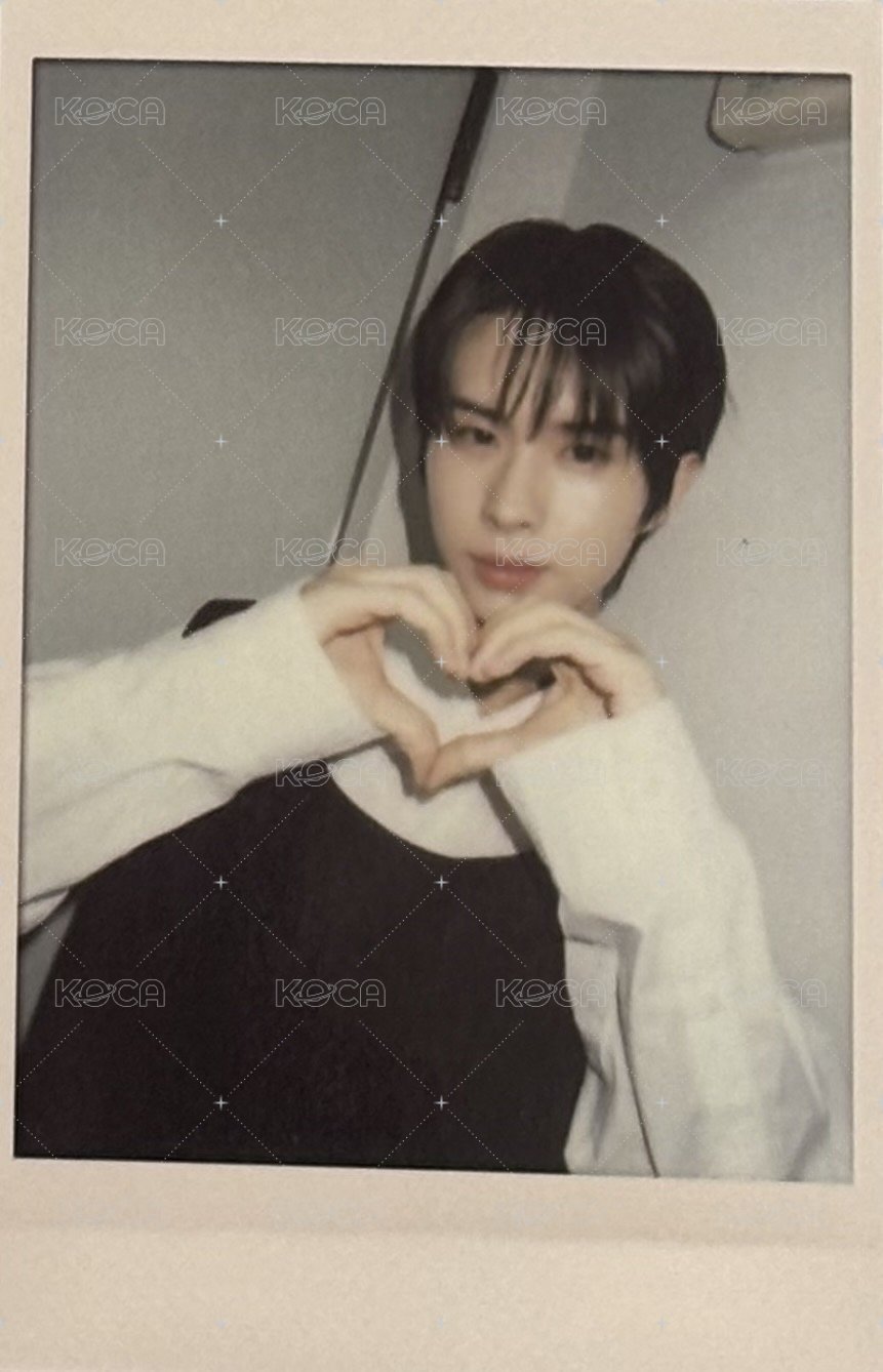 TWS:42 Selection Pack 周邊卡  正面