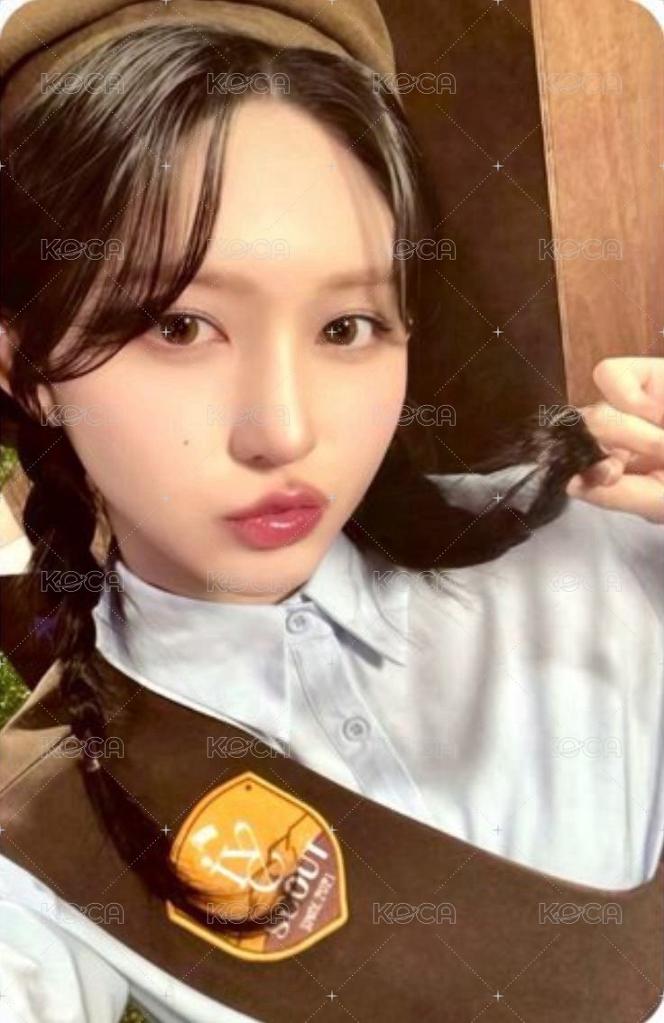 25’ FC IVE SCOUT 隨機卡 2025FC 秋 正面