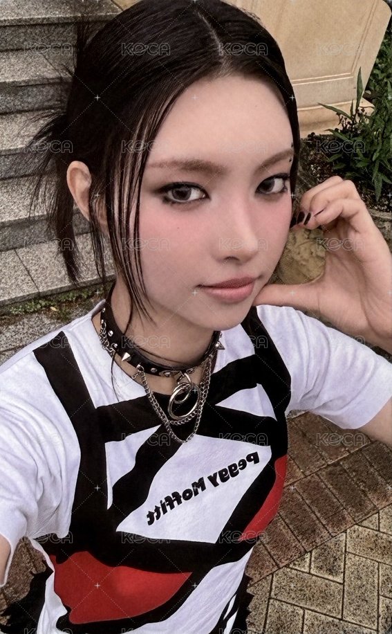 bomb YT 2.0 特典卡  正面