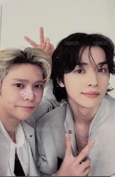 RIIZING LOUD 隨機卡  正面