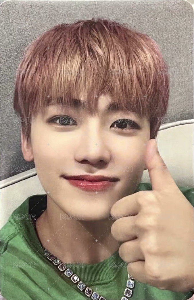 六週年周邊 周邊卡 幸運卡組自拍 正面