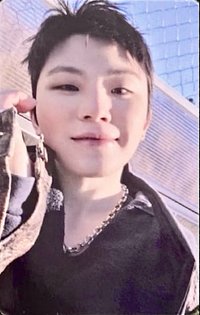 正五 yzy 特典卡 正規五｜一直娛2.0