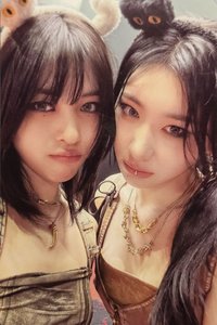BORN TO BE 專輯卡 