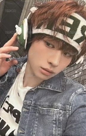 Play Hard wvs PB 特典卡 A版 正面