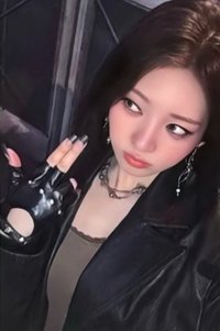 WE GO UP yg線下 滿額卡 