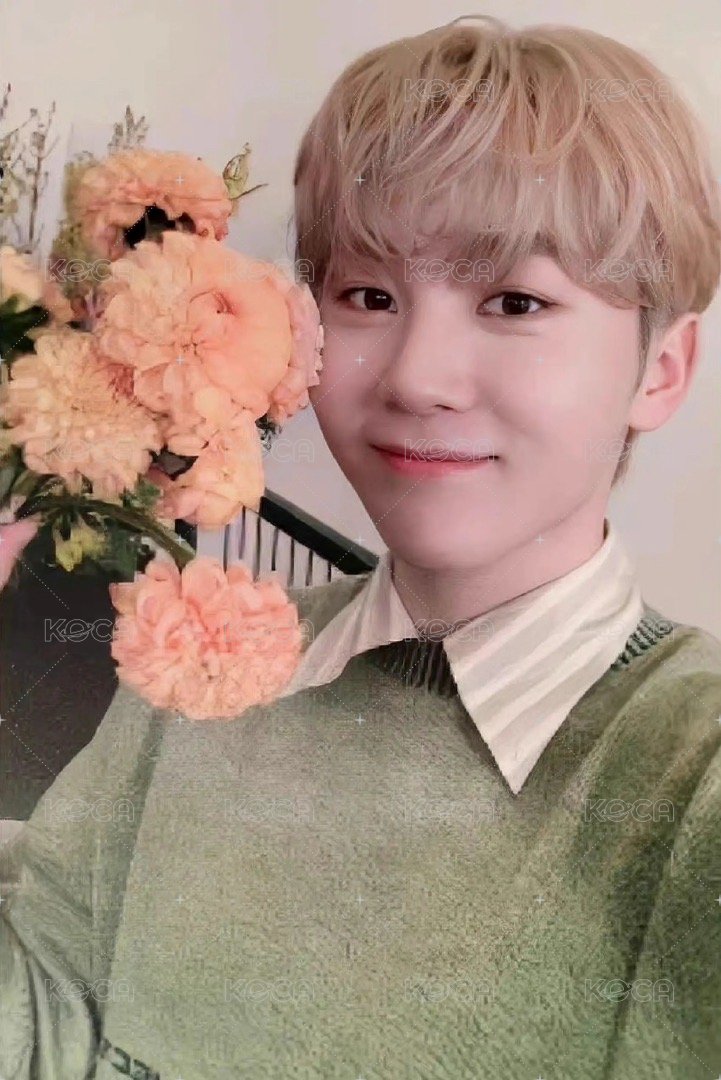 MINI8 專輯卡 ｜ONE SIDE ver. 正面