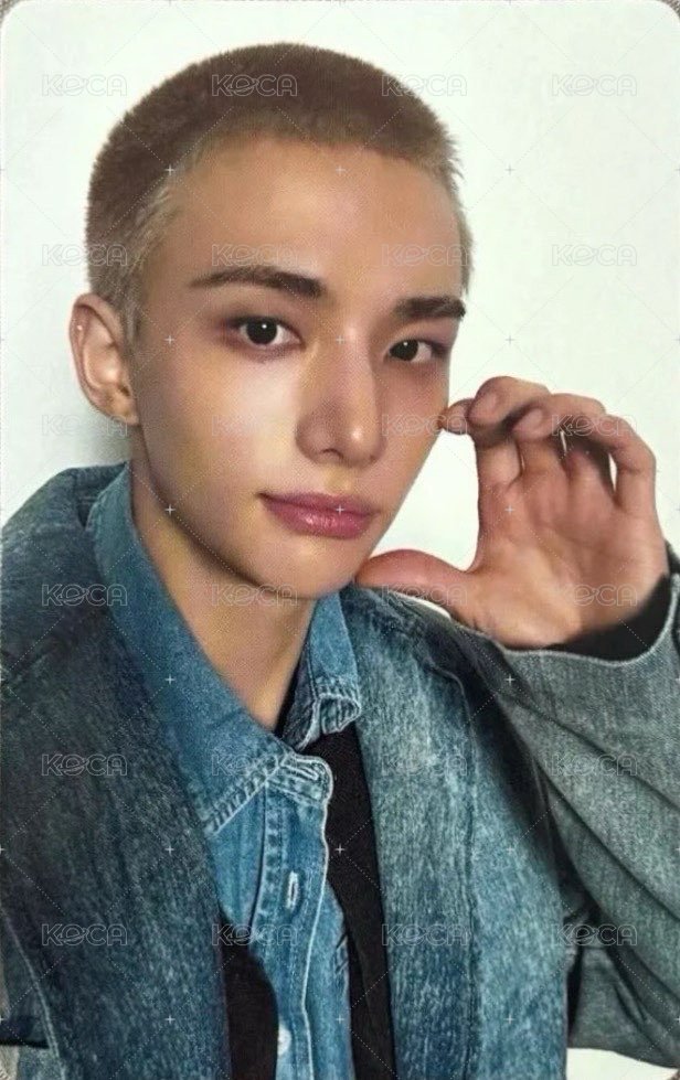 Hollow 專輯卡 通常盤 正面