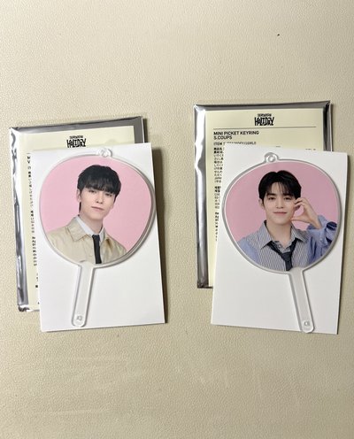 臉頰愛心勝哲、帥帥瀚率 小扇 2025 holiday