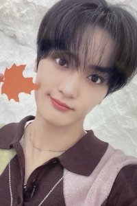 AUTUMN CCREW 滿額卡 