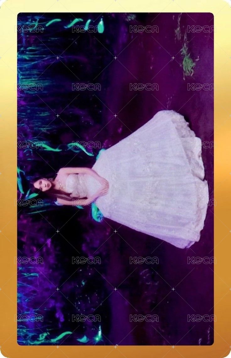 Feel Special 專輯卡 金卡 正面