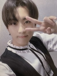 迷四 yzy 簽售卡 