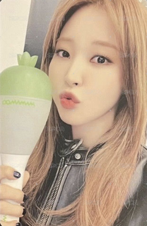 周邊卡 MAMAMOO 手燈卡 正面