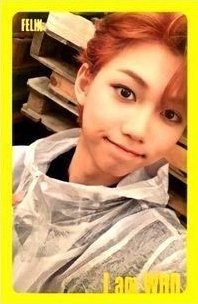 I am WHO 專輯卡 黃版