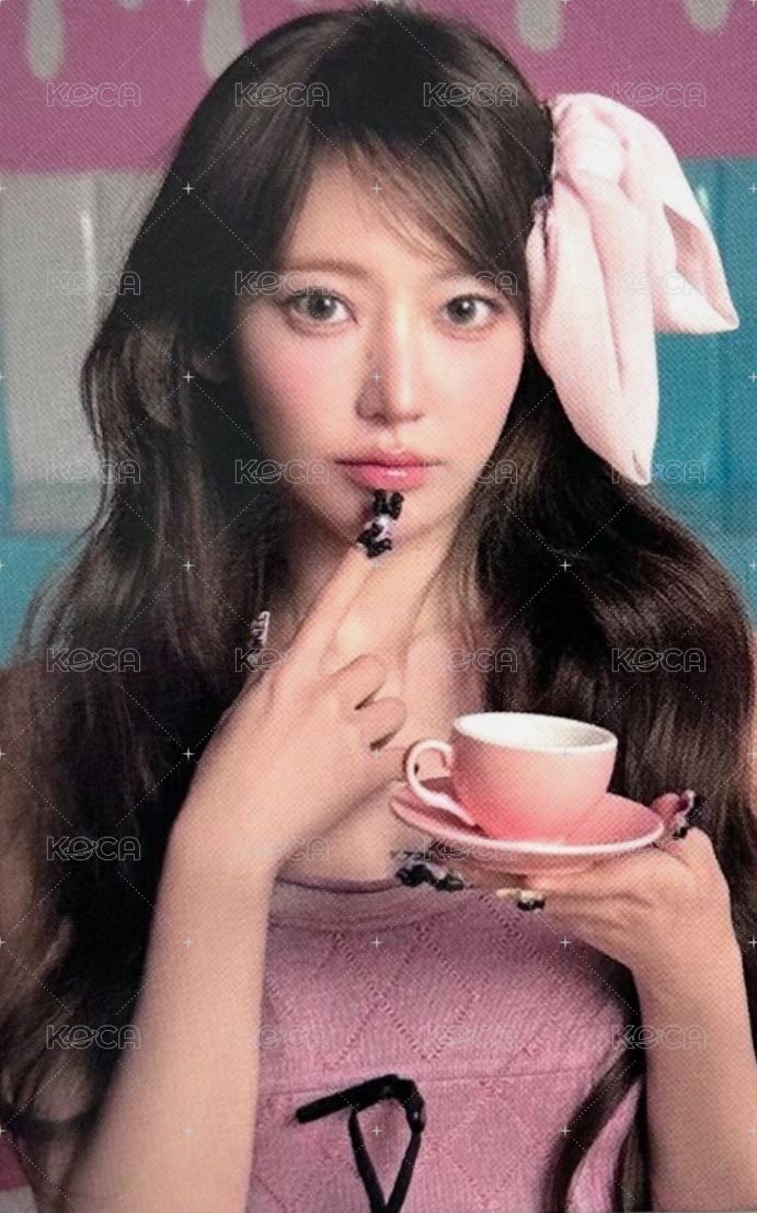 DIFFERENT 專輯卡 小卡盤ver. 正面