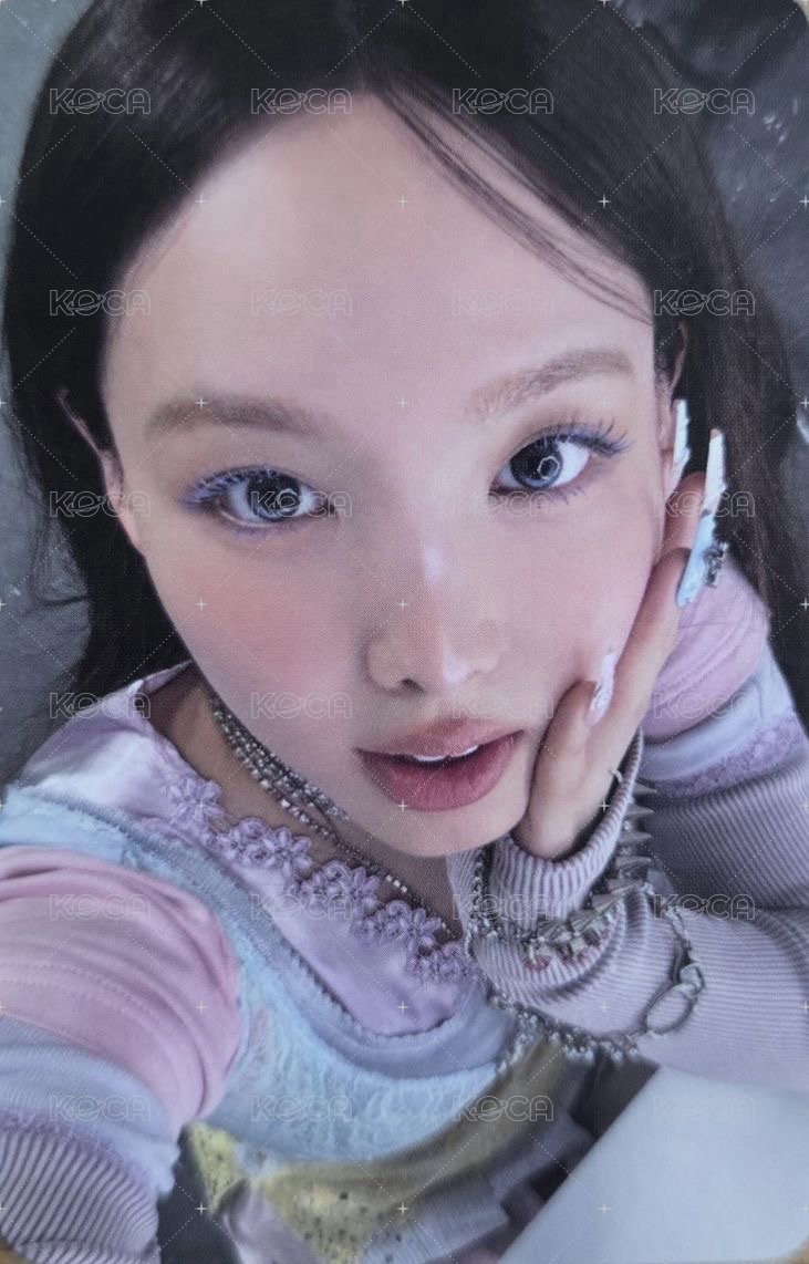 正規四 專輯卡 ver.單封 正面