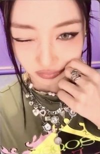 正規四 yzy 單封 預售 特典卡 