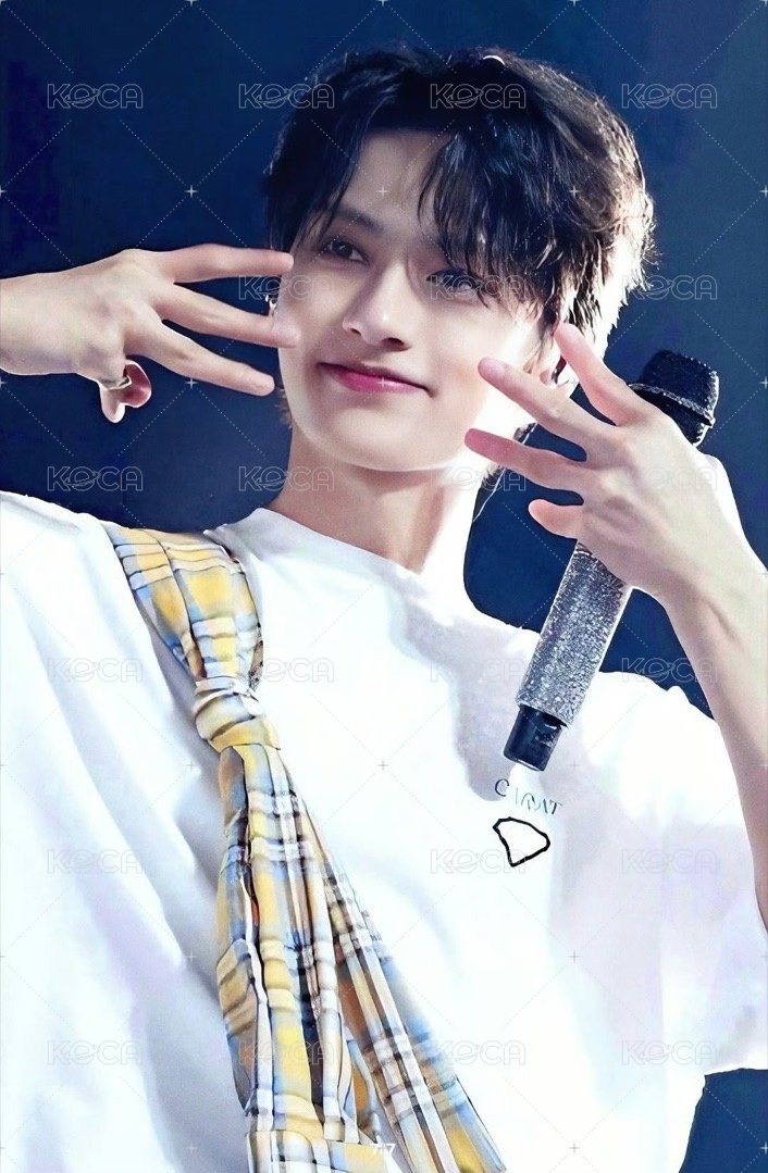 23‘FM｜LOVE 周邊卡 LOVE FM藍光版 正面