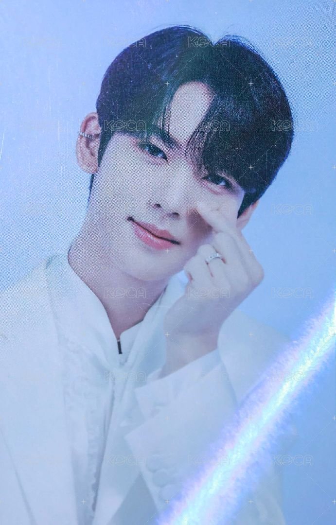 23'FC 隨機卡 ZB1 場周 鐳射自拍 正面