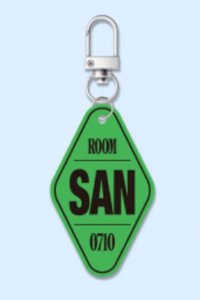 8ROOM 鑰匙圈吊飾 線上