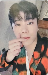 Mini8：Switch on  dmm 1.0 簽售卡 