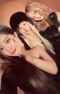 READY TO BE 專輯卡 